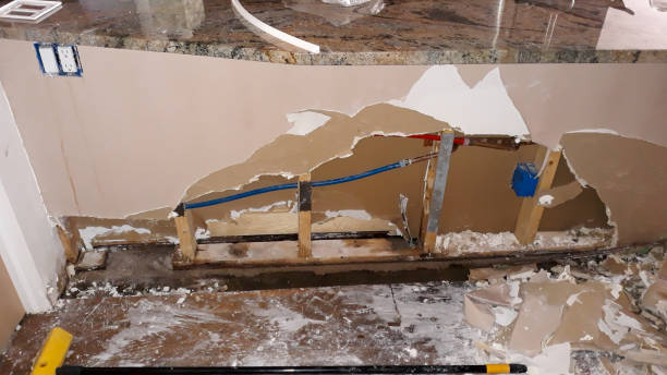 Best Carpet water damage restoration  in Clyde, TX